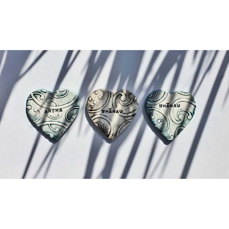 Borrowed Earth Kowhaiwhai Heart Small - Whanau Dark Green image number 3